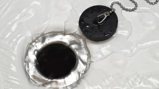 Bathstore goes into administration – your rights