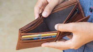 Half of those who take time off for mental health issues have to borrow to make ends meet