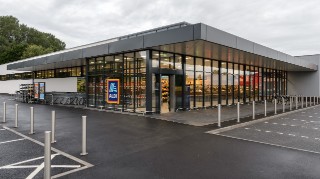Aldi Nuneaton Store. 14th September 2017.
Picture by Simon Hadley.
Simon Hadley Photography.
07774 193699
mail@simonhadley.co.uk
www.simonhadley.co.uk