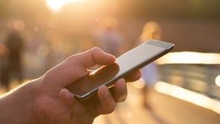 Need to keep your signal? You can still switch network