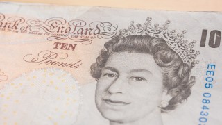 212 million paper fivers and tenners still out there – how to make them spendable again