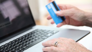 Saga to axe Platinum travel credit card