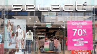 Fashion chain Select falls into administration