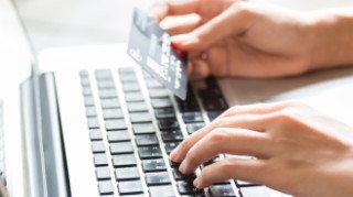 £2.75m a day stolen by fraudsters