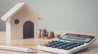 Overpaying a mortgage – should I use savings to overpay?