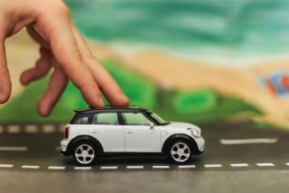 When is the best time to renew car insurance?