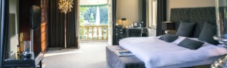 luxury hotel rooms
