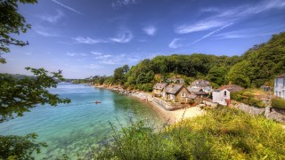 Watchdog warns more than 100 package holiday firms over refund delays