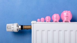 Households in England and Wales to be offered new £5,000 Government grant from April 2022 to help replace gas boilers with heat pumps