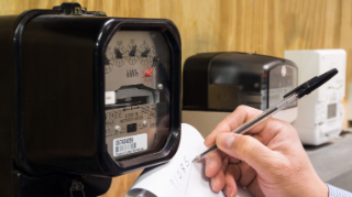Martin Lewis Postpone the planned cuts to Government energy support